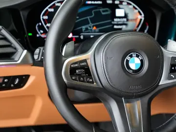 BMW M440 ix Coupe 19LM M-Sitze Glasdach Memory