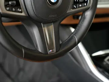 BMW M440 ix Coupe 19LM M-Sitze Glasdach Memory