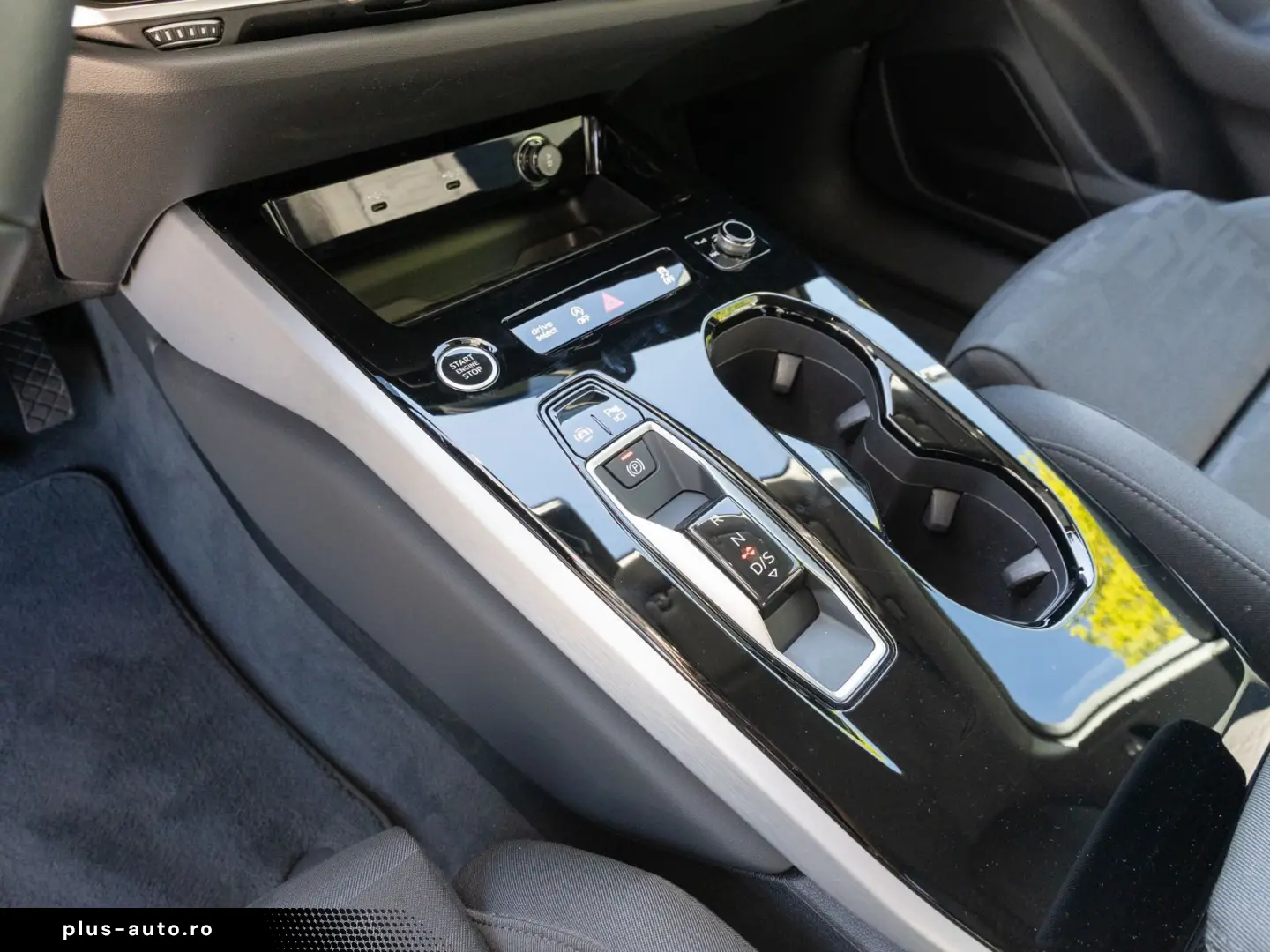 AUDI A6 Limousine S line TFSI Stronic NAVI MATRIX AHK