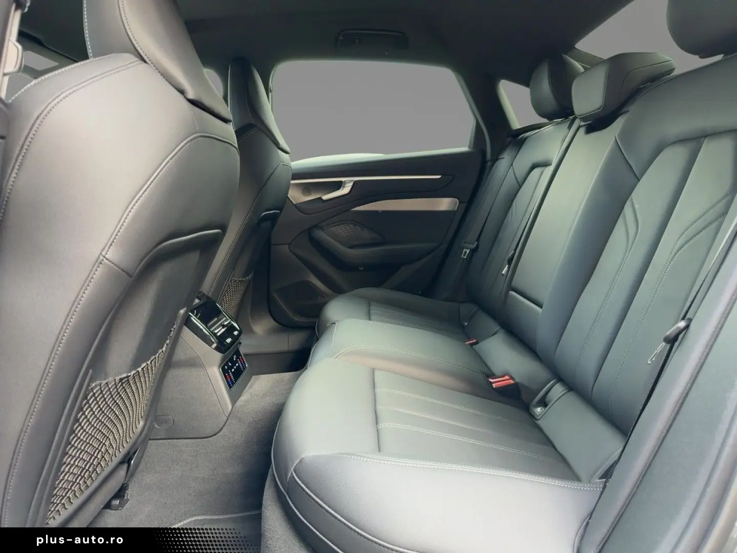 AUDI A6 în leasing operațional MOOV