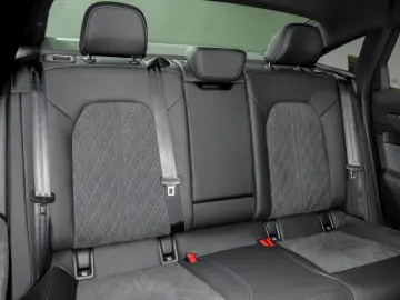 AUDI A6 Limousine e-hybrid quattro s tronic TECH PLUS
