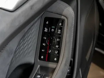 AUDI A6 Limousine e-hybrid quattro s tronic TECH PLUS