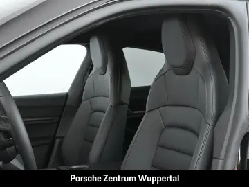 PORSCHE Taycan BOSE Luftfederung Rückfahrkamera LED