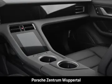 PORSCHE Taycan BOSE Luftfederung Rückfahrkamera LED