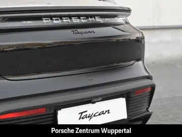 PORSCHE Taycan BOSE Luftfederung Rückfahrkamera LED