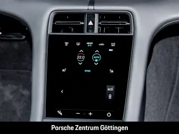 PORSCHE Taycan BOSE Performancebatterie  LED-Matrix BOSE