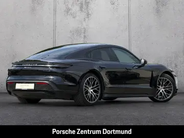 PORSCHE Taycan 4 BOSE Panorama InnoDrive HUD 20-Zoll
