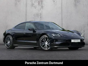 PORSCHE Taycan 4 BOSE Panorama InnoDrive HUD 20-Zoll