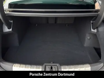 PORSCHE Taycan 4 BOSE Panorama InnoDrive HUD 20-Zoll