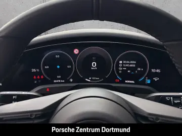 PORSCHE Taycan 4 BOSE Panorama InnoDrive HUD 20-Zoll