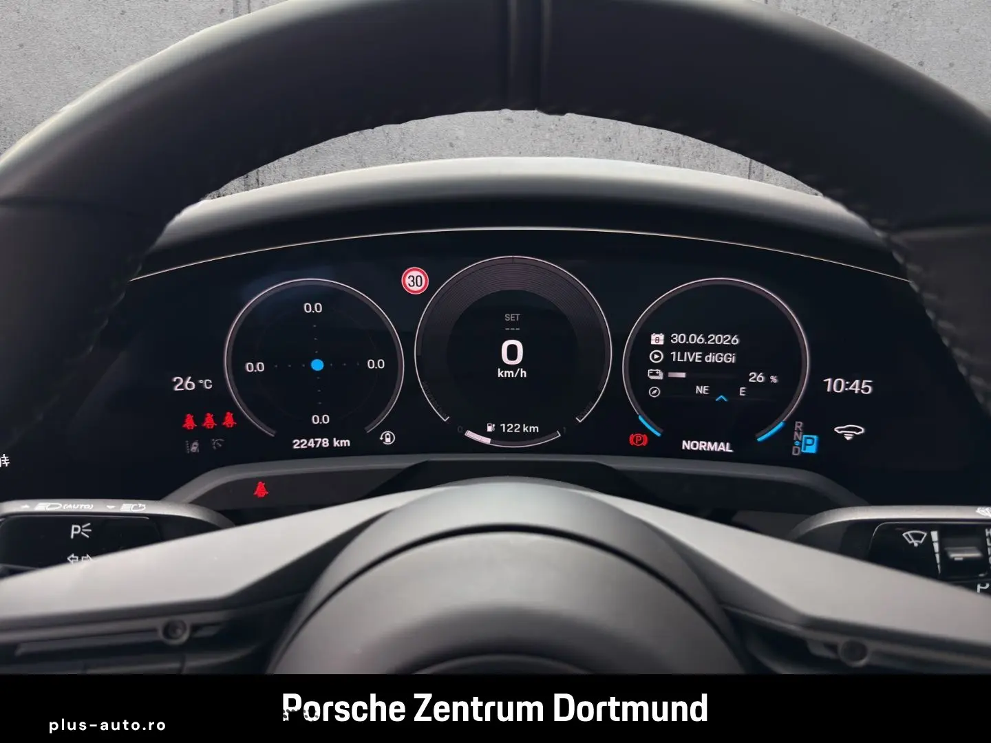 PORSCHE Taycan 4 BOSE Panorama InnoDrive HUD 20-Zoll
