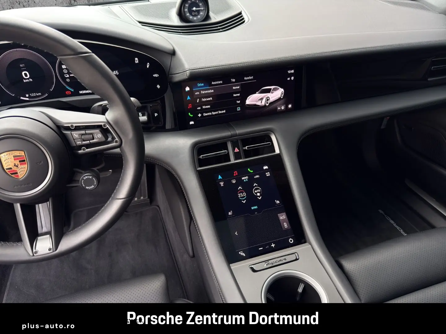 PORSCHE Taycan 4 BOSE Panorama InnoDrive HUD 20-Zoll