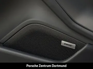 PORSCHE Taycan 4 BOSE Panorama InnoDrive HUD 20-Zoll