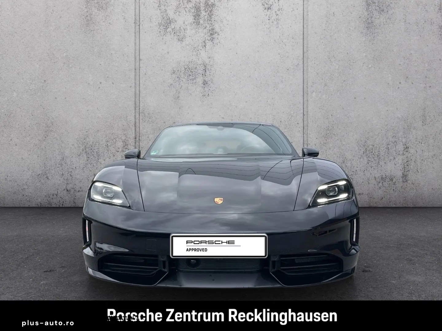 PORSCHE Taycan 4 BOSE Luftfederung Panorama InnoDrive
