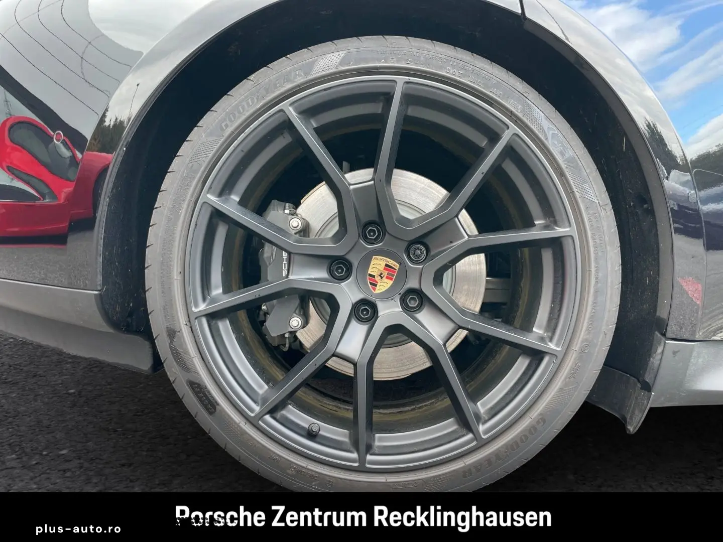 PORSCHE Taycan 4 BOSE Luftfederung Panorama InnoDrive