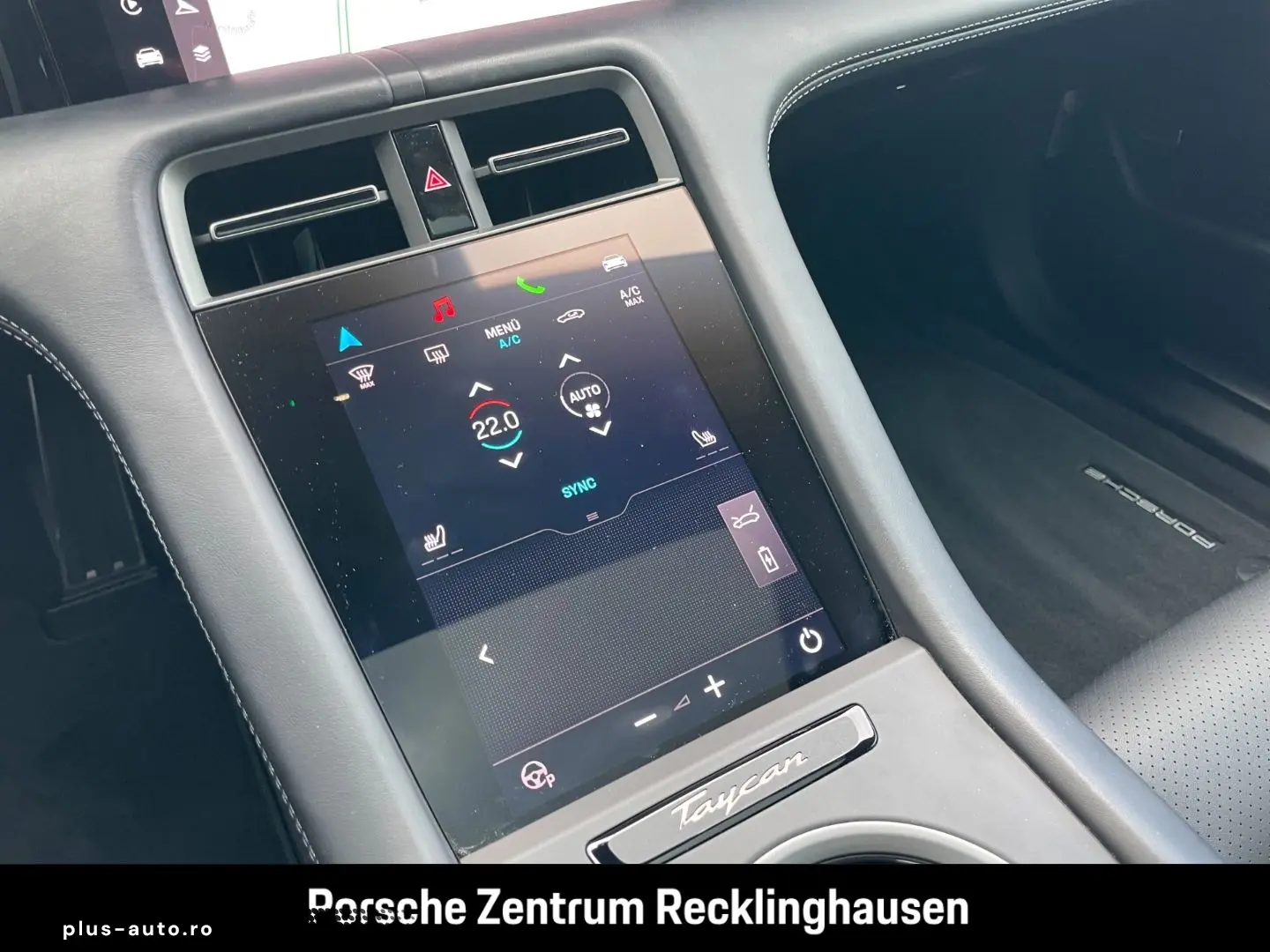 PORSCHE Taycan 4 BOSE Luftfederung Panorama InnoDrive