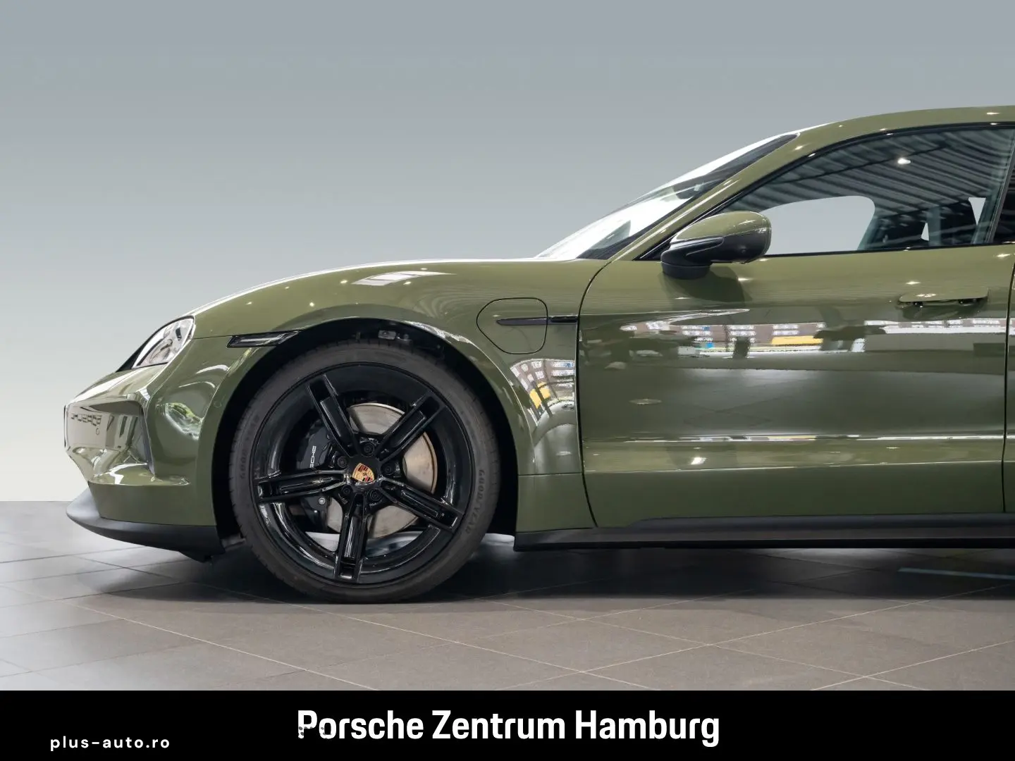 PORSCHE Taycan Basis BOSE Surround View Sport Chrono Pak