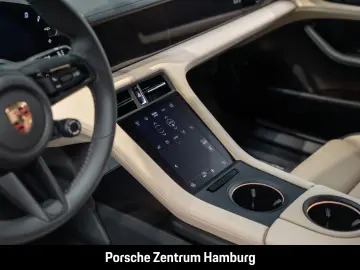 PORSCHE Taycan Basis BOSE Surround View Sport Chrono Pak