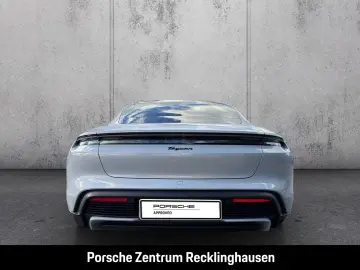 PORSCHE Taycan Black Edition SportDesign Paket Luftfeder