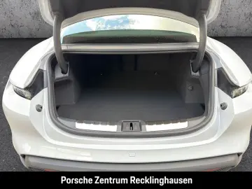 PORSCHE Taycan Black Edition SportDesign Paket Luftfeder