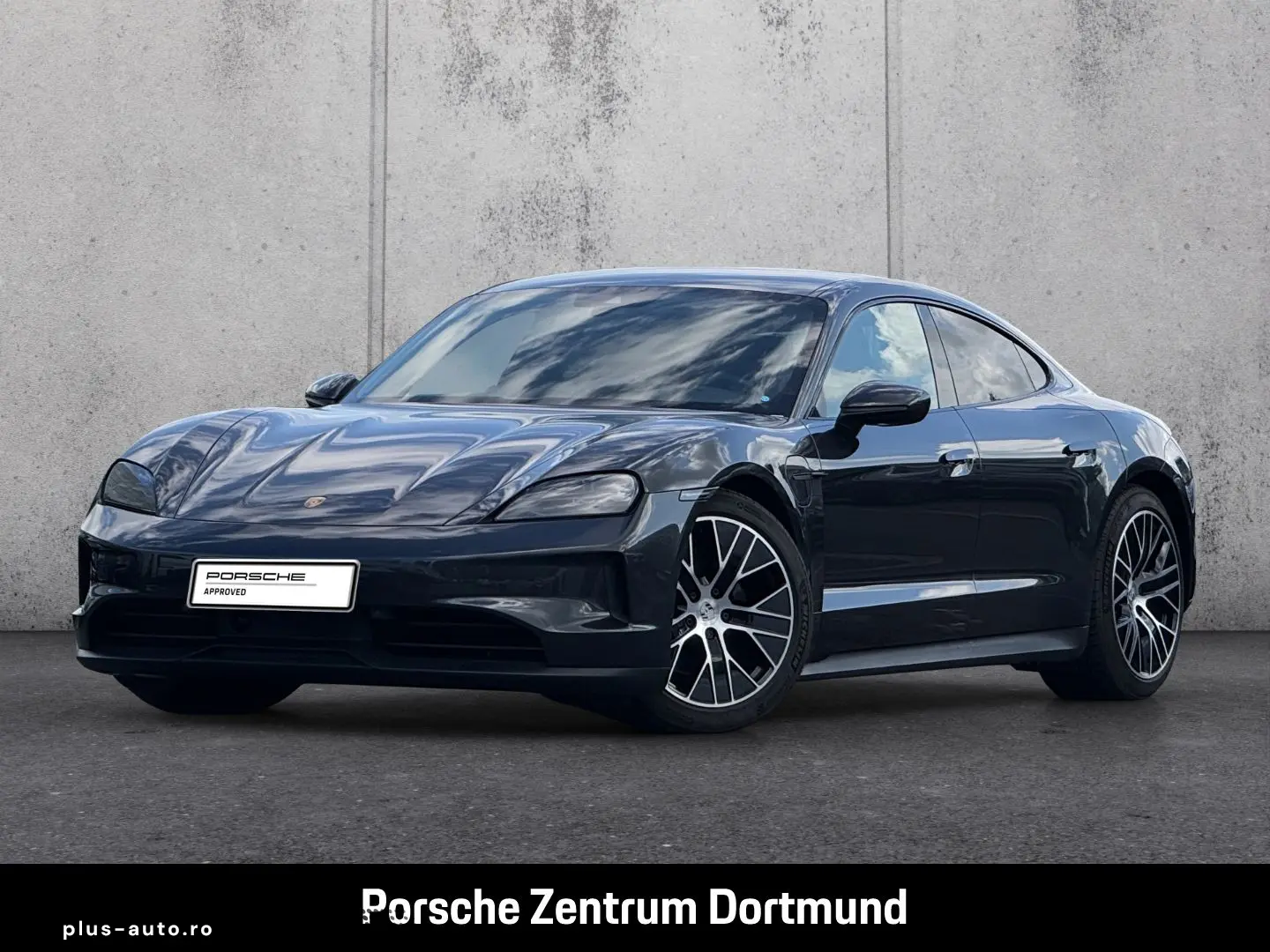 PORSCHE Taycan 4S