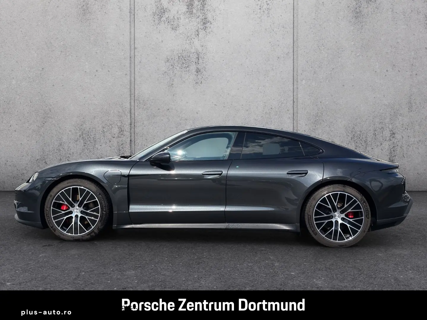 PORSCHE Taycan 4S