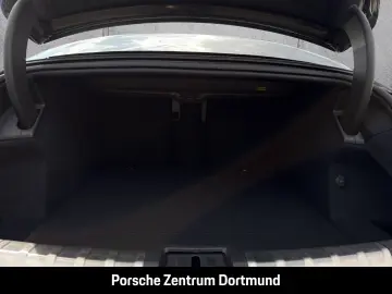 PORSCHE Taycan 4S
