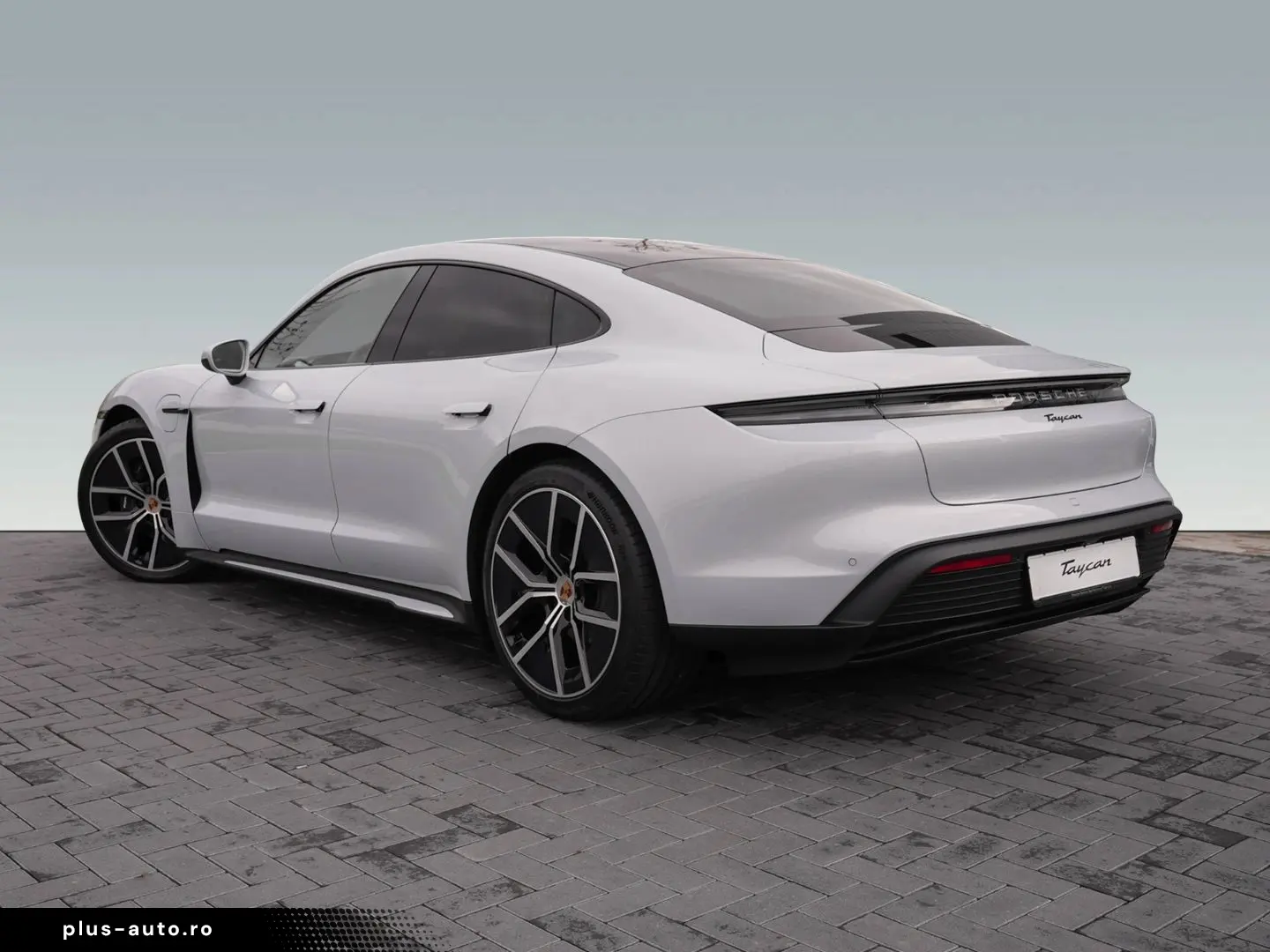 PORSCHE Taycan BOSE LED-Matrix Performancebatterie