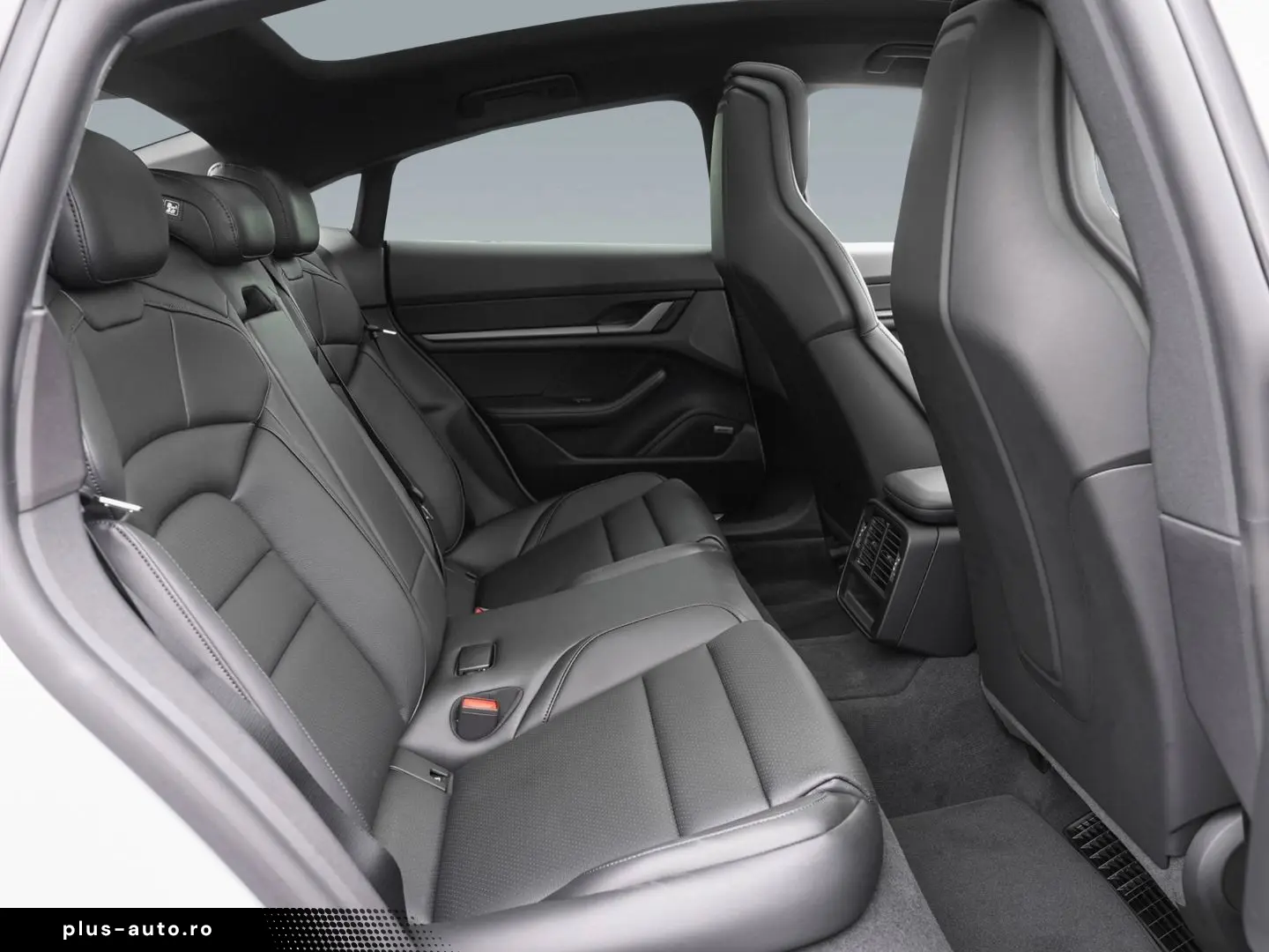 PORSCHE Taycan BOSE LED-Matrix Performancebatterie