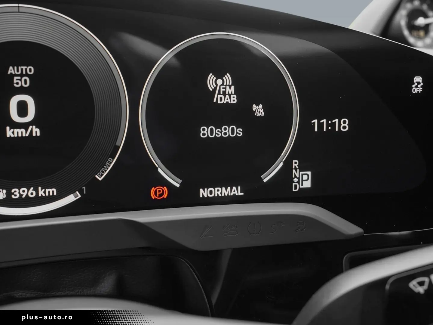 PORSCHE Taycan BOSE LED-Matrix Performancebatterie