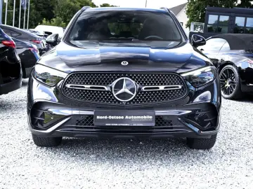MERCEDES-BENZ GLC 220 d 4M AMG DISTRO SHZ 360  AHK PANORAMA