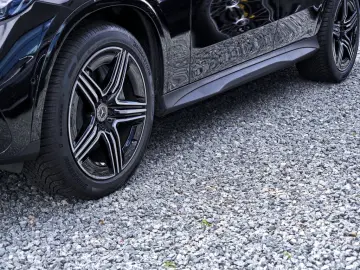 MERCEDES-BENZ GLC 220 d 4M AMG DISTRO SHZ 360  AHK PANORAMA