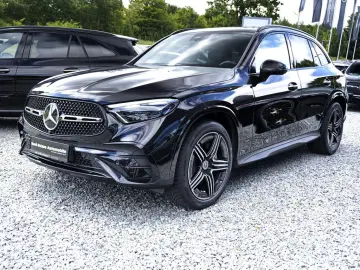 MERCEDES-BENZ GLC 220 d 4M AMG DISTRO SHZ 360  AHK PANORAMA
