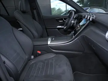 MERCEDES-BENZ GLC 220 d 4M AMG DISTRO SHZ 360  AHK PANORAMA