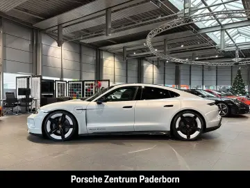 PORSCHE Taycan Black Edition InnoDrive 21-Zoll Panorama