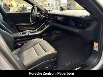 PORSCHE Taycan Black Edition InnoDrive 21-Zoll Panorama