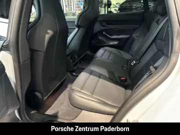 PORSCHE Taycan Black Edition InnoDrive 21-Zoll Panorama