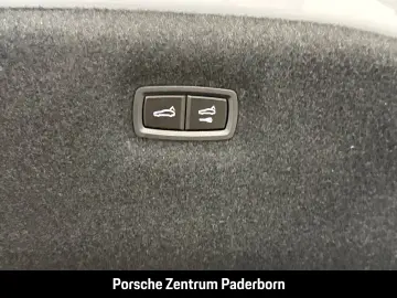 PORSCHE Taycan Black Edition InnoDrive 21-Zoll Panorama