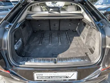 BMW X6 M60i xDrive PANO ACC RFK NAVI LED LM