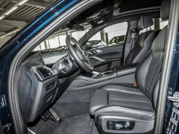 BMW X6 M60i xDrive M Sport PANO ACC AHK RFK NAVI LM