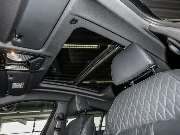 BMW X6 M60i xDrive M Sport PANO ACC AHK RFK NAVI LM