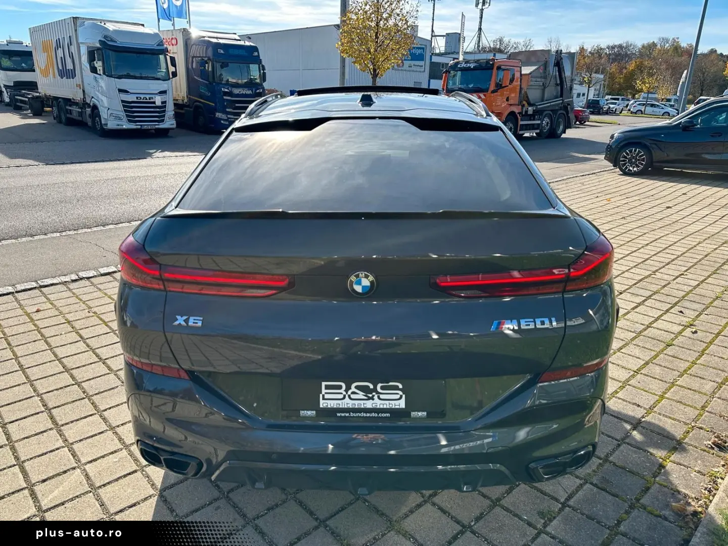 BMW X6 M60i xDrive ACC HUD PANO HARMAN AHK
