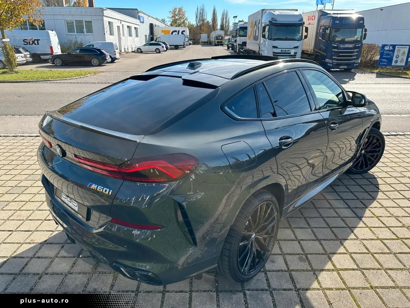 BMW X6 M60i xDrive ACC HUD PANO HARMAN AHK