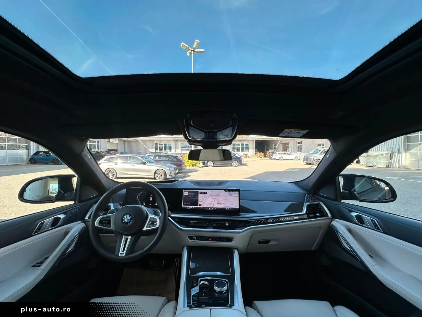 BMW X6 M60i xDrive ACC HUD PANO HARMAN AHK