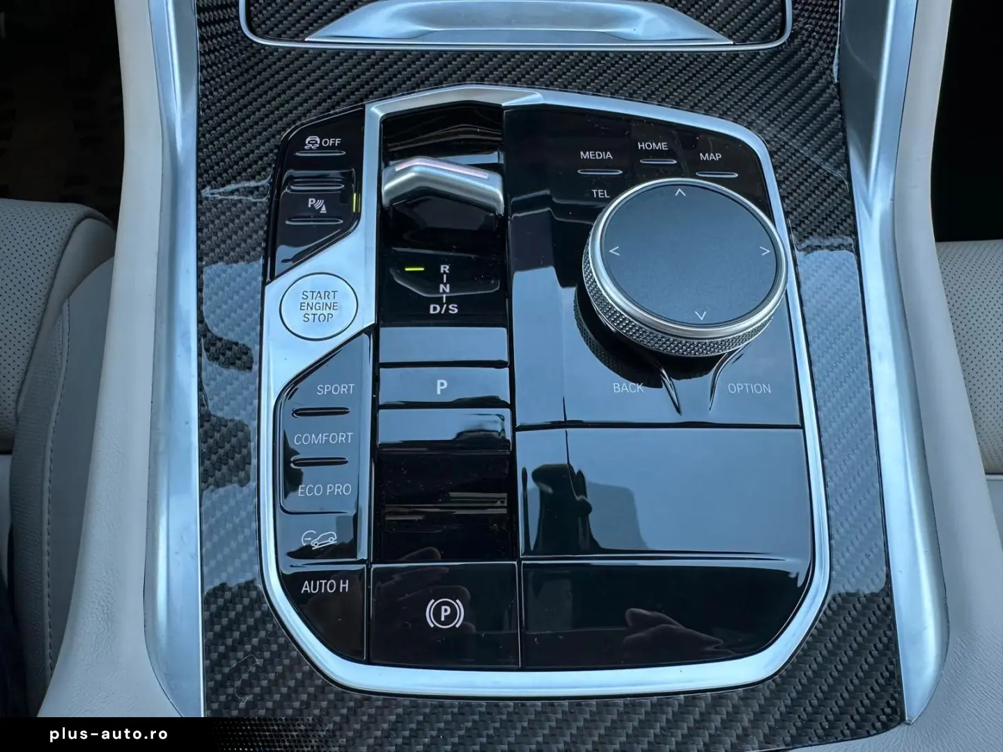 BMW X6 M60i xDrive ACC HUD PANO HARMAN AHK