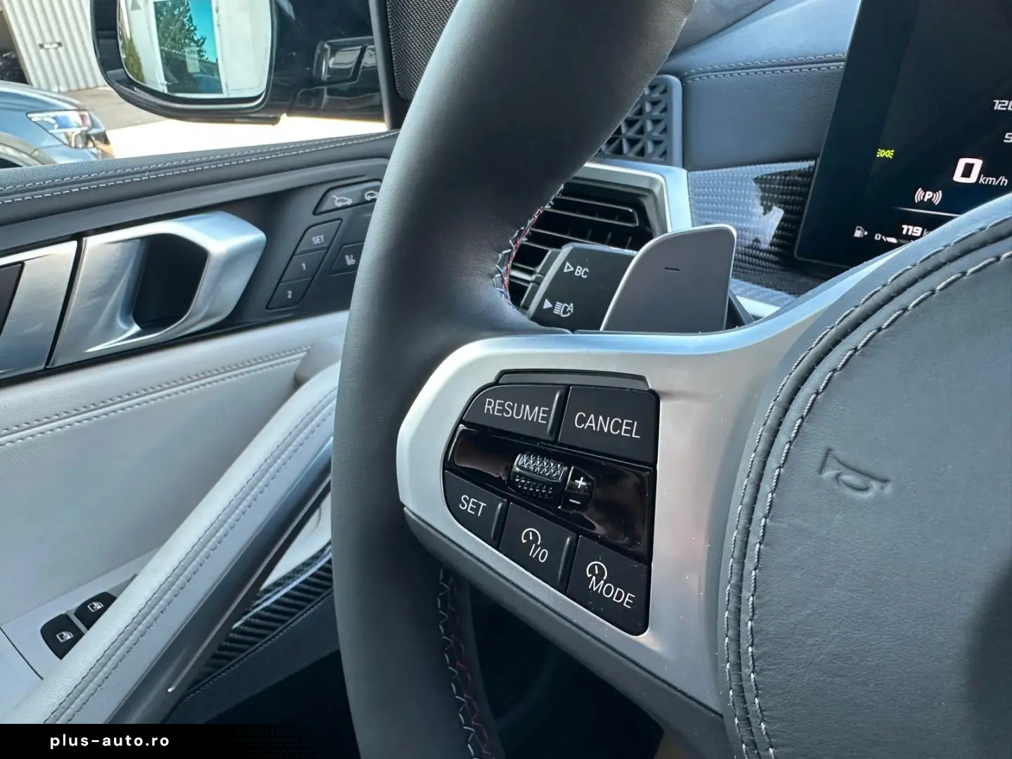 BMW X6 M60i xDrive ACC HUD PANO HARMAN AHK