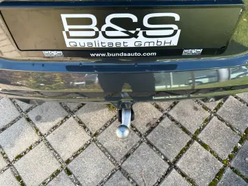 BMW X6 M60i xDrive ACC HUD PANO HARMAN AHK