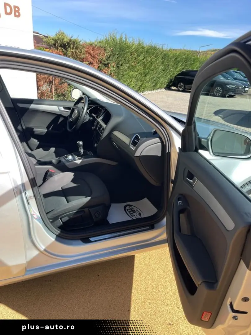 Audi A4 2.0TDI  143CP  Euro 5  BI-Xenon  Navi  Pilot  PDC