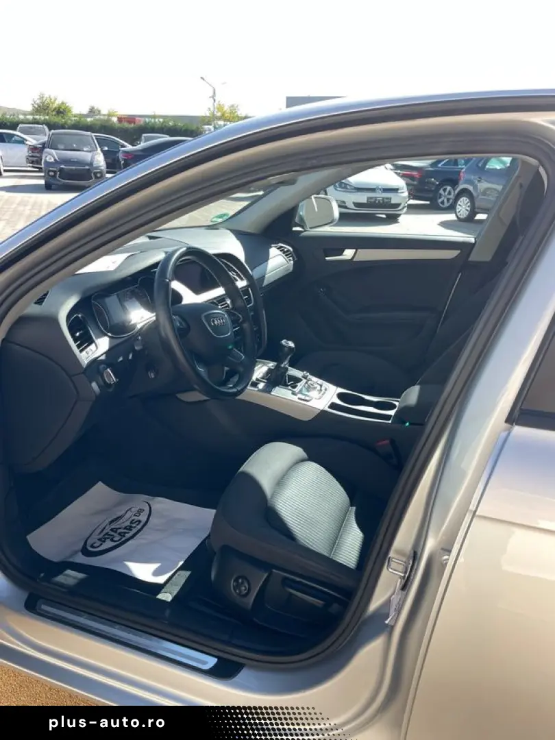 Audi A4 2.0TDI  143CP  Euro 5  BI-Xenon  Navi  Pilot  PDC