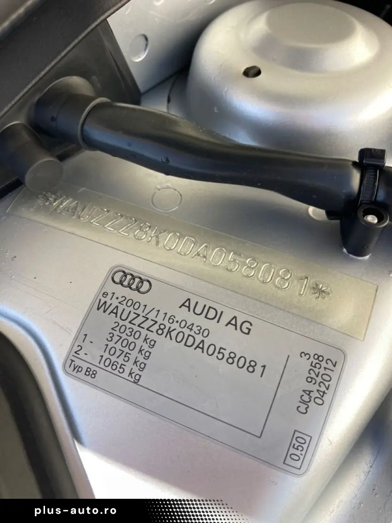Audi A4 2.0TDI  143CP  Euro 5  BI-Xenon  Navi  Pilot  PDC